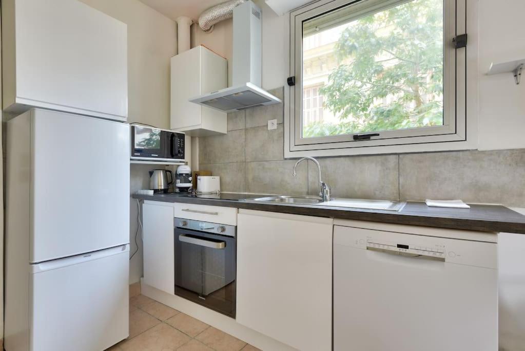 Superbe Studio Vieux Nice 1 Min A Pied De La Plage Exterior photo